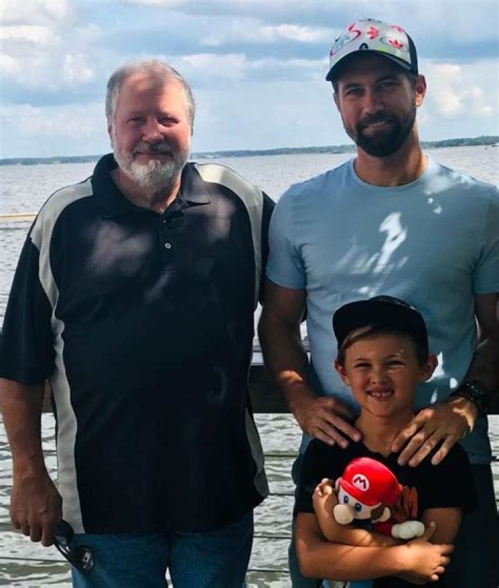 Eben Britton Age, Wiki, Biography, Parents, Body Measurement, Family, Net worth