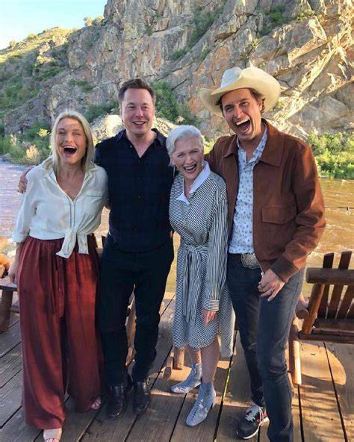 Elon Musk Siblings: Meet Kimbal and Tosca