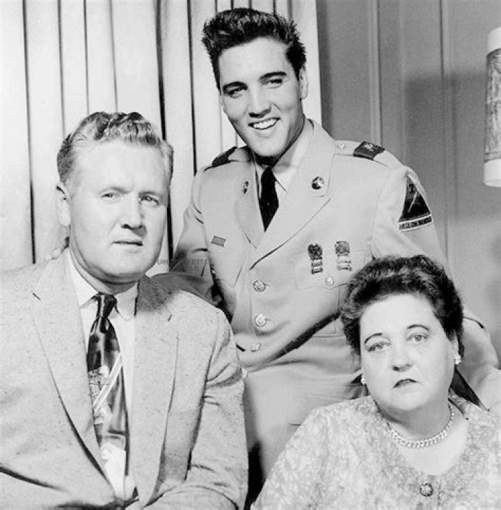 Elvis Presley Parents: Meet Vernon and Gladys Presley
