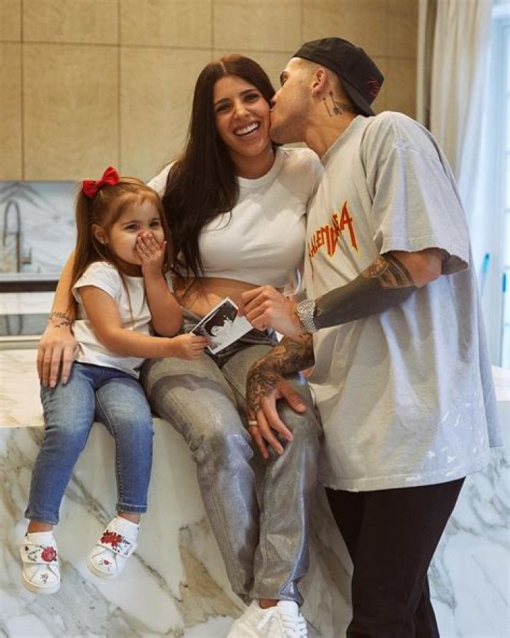 Enzo Fernández Bio, Age, Girlfriend, Parents, Children
