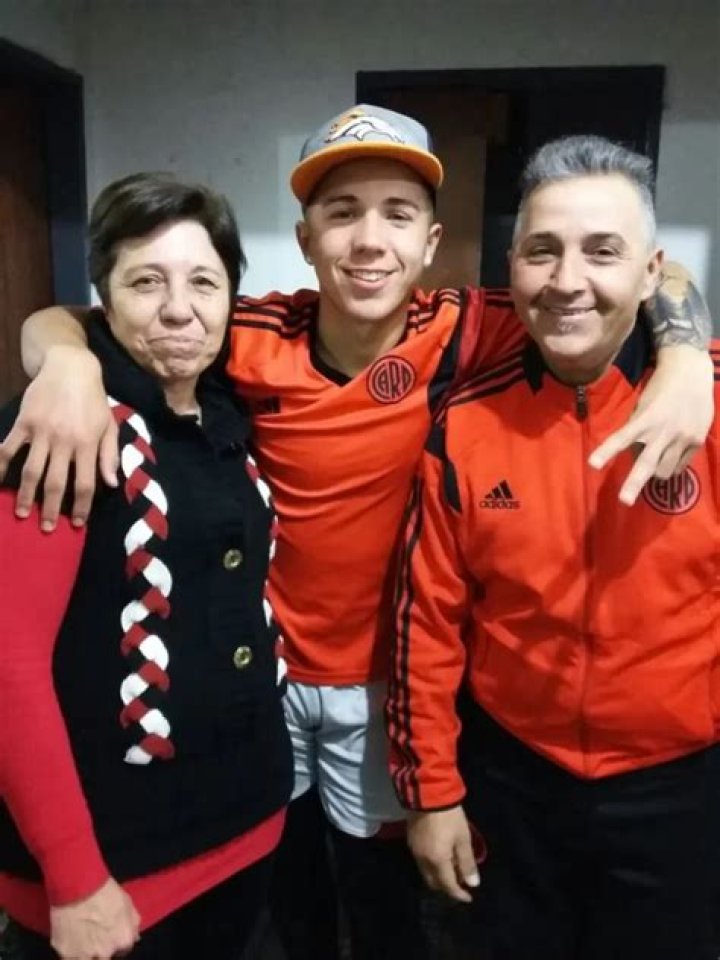 Enzo Fernández Parents: Who are Enzo Fernández Parents?