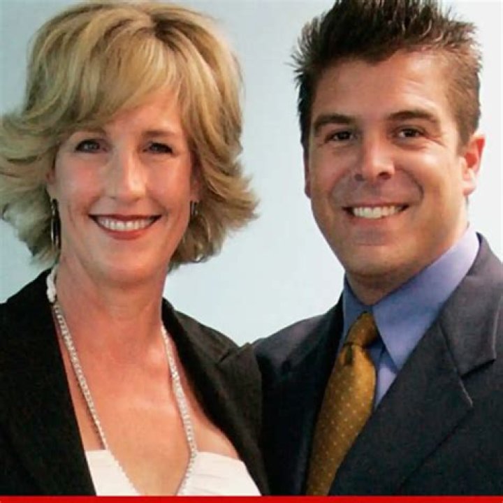 Erin Brockovich Bio, Age, Parents, Husband, Children, Net Worth