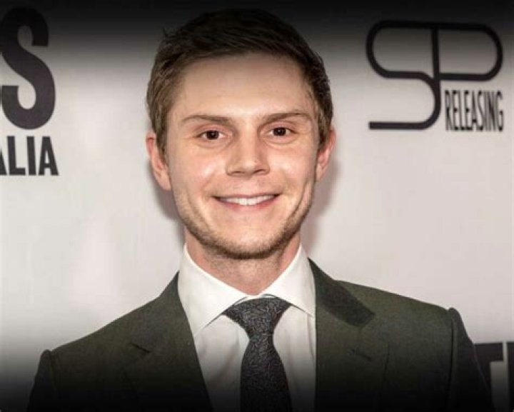 Evan Peters Net Worth, Movies, Age, Height