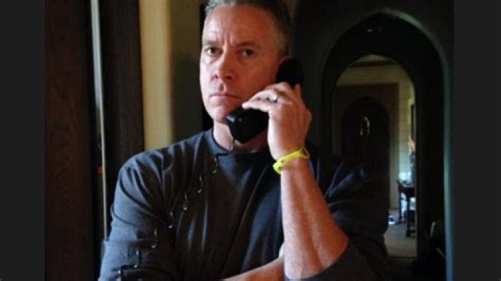 Everything You Need To Know About Tom Glavine’s Siblings