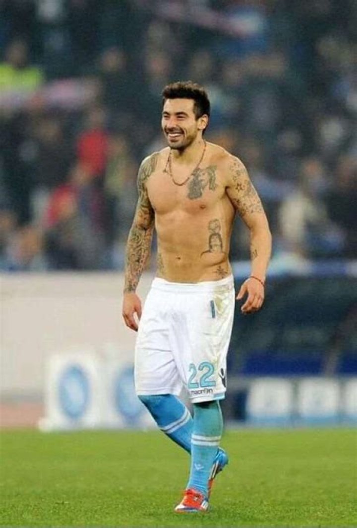 Ezequiel Lavezzi Bio, Age, Height, Parents, Wife, Children, Net Worth