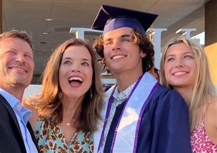 Fabiana Cantilo Children: Does Fabiana Cantilo Have Kids?