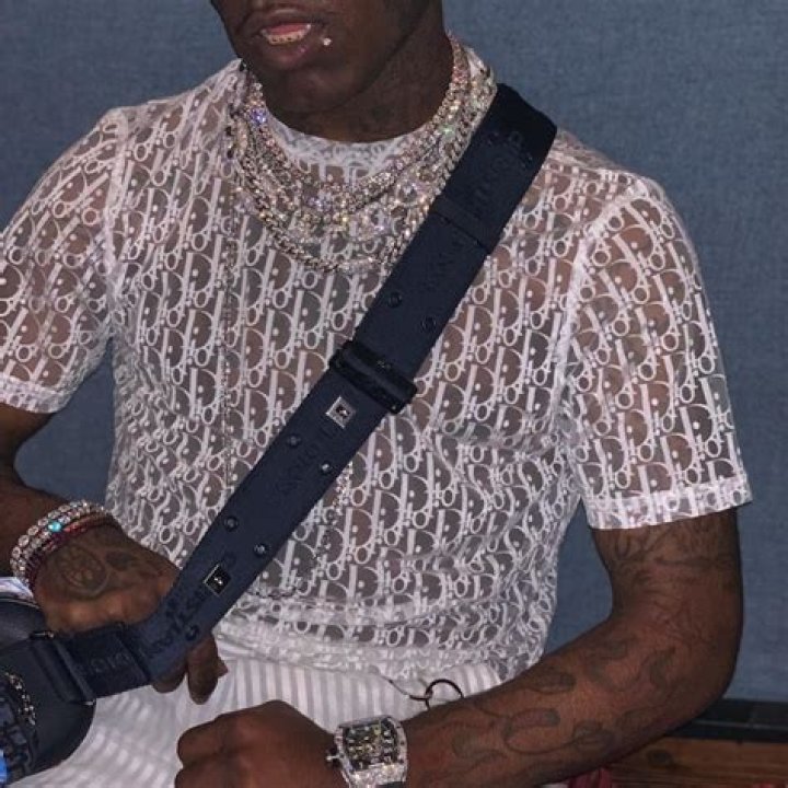 Fans React After Seeing American Rapper Lil Uzi Vert ‘Dripping’ With His New ‘Drip’ Stone