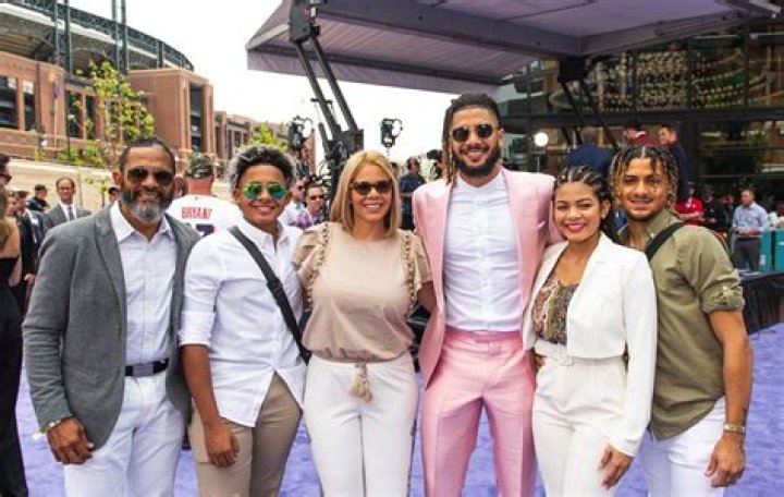 Fernando Tatis Jr Bio, Parents, Wife, Children, Siblings, Net Worth
