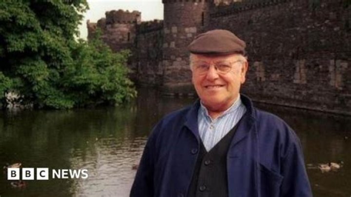 Get to know Fred Dibnah: Biography, Age, Career, Net Worth, Height, Relationship & More