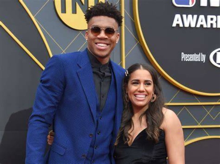 Giannis Antetokounmpo Girlfriend: Who Is Mariah Riddlesprigger?