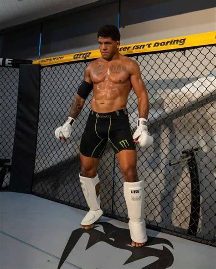 Gilbert Burns Net Worth, Age, Height