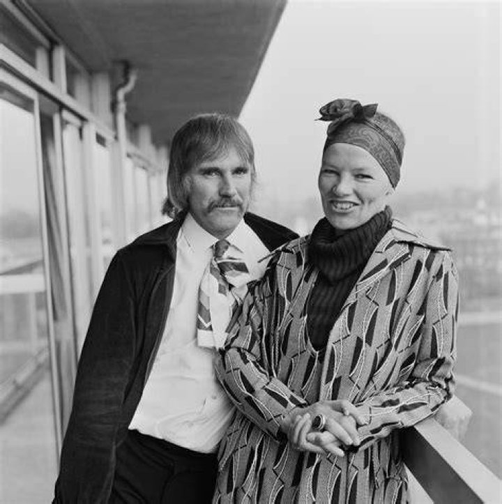Glenda Jackson Ex-Husband: Meet Roy Hodges