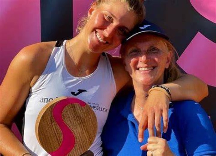 Haddad Maia Siblings; Meet Haddad’s sister, Andrea Maia