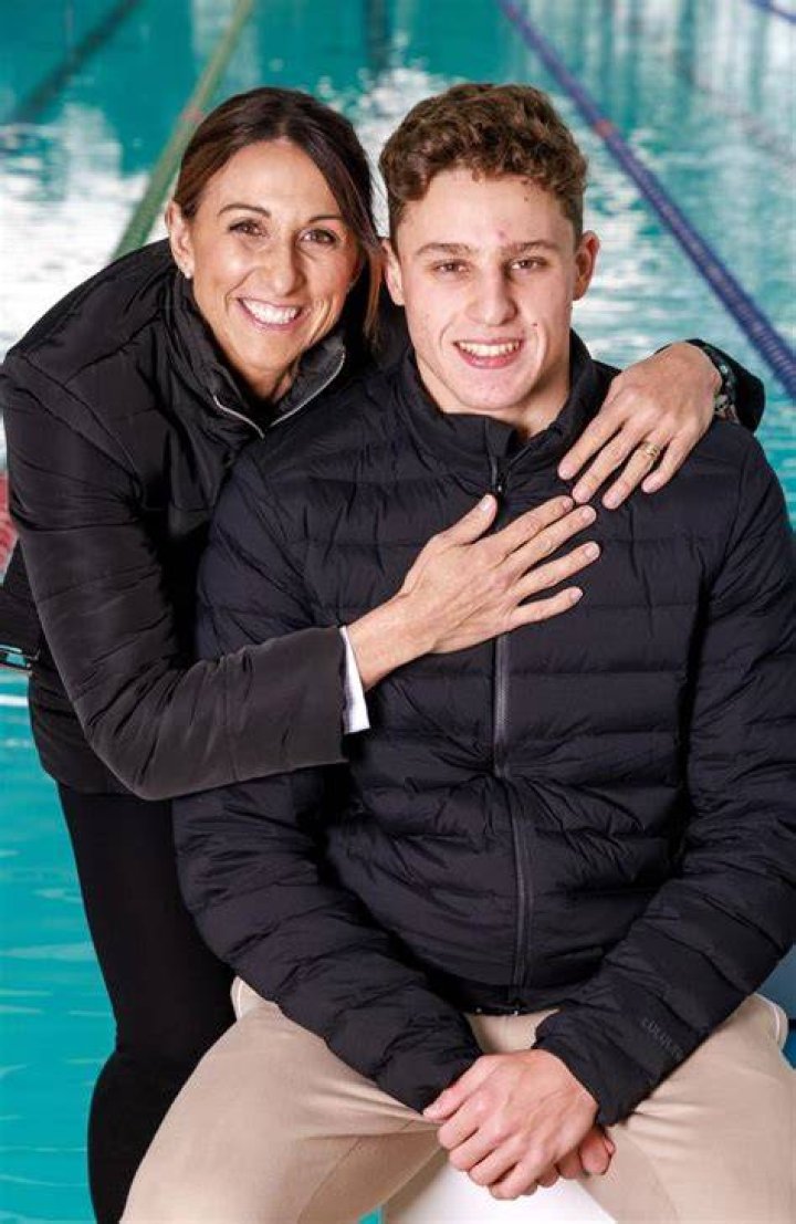 Hayley Lewis Parents: Who Are Hayley Lewis’ Parents?
