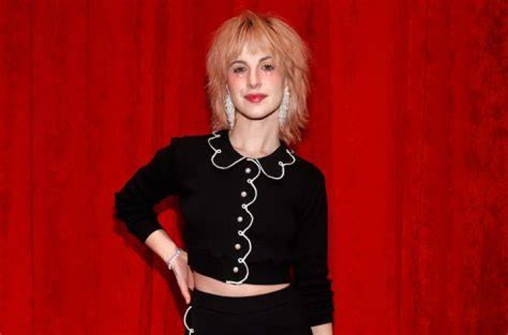 Hayley Williams Net Worth: How Much is Hayley Williams Worth?