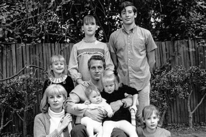 How many children did Vicki White have?