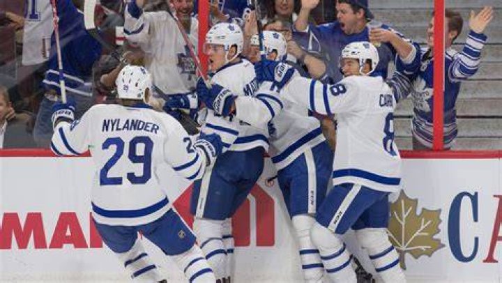 How many goals has Auston Matthews scored in his career?
