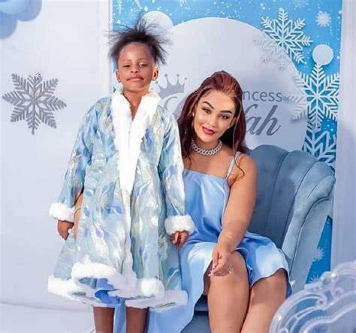 How many kids does Zari Hassan have?