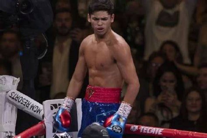 How many losses does Ryan Garcia have?