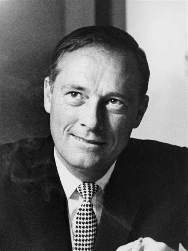 How Much is Conrad Hilton’s Net Worth Today