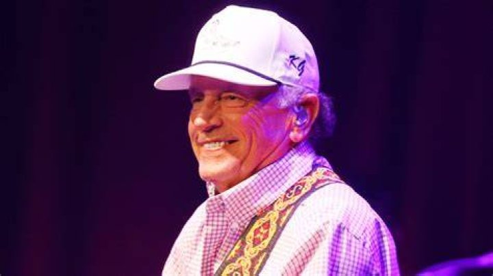 How much is George Strait’s net worth in 2023