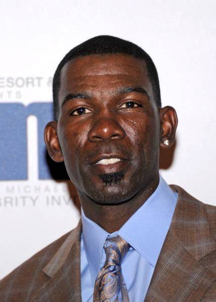 How much is Michael Finley’s Net Worth today