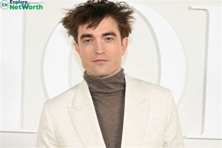 How Much is Robert Pattinson’s Net Worth Today