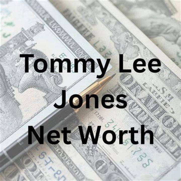How much is Tommy Lee Jones’s net worth today