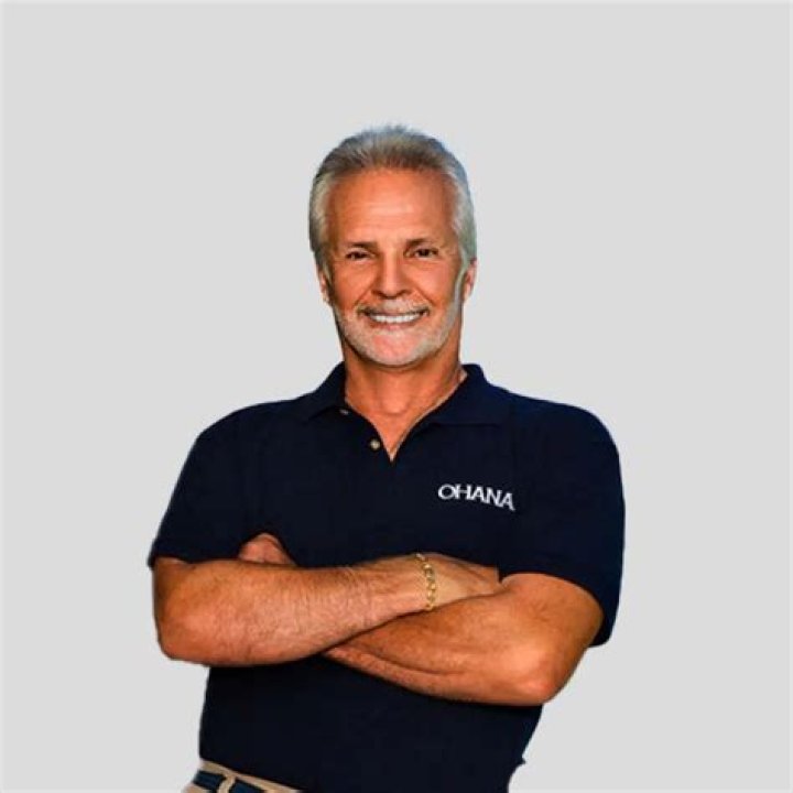 How Old is Lee Rosbach Today: Biography, Net Worth & More