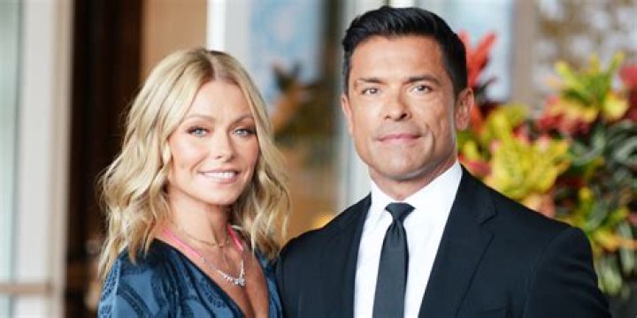 How rich is Kelly Ripa: What is His Net Worth