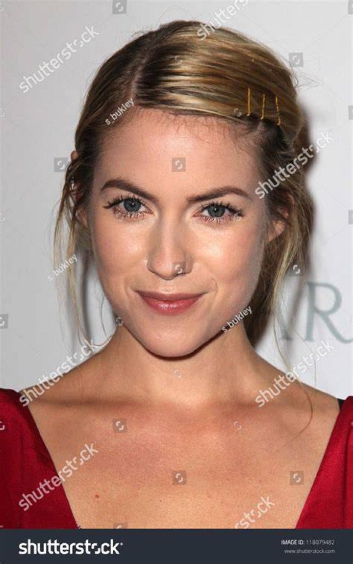How Rich Is Laura Ramsey Today: Biography, Net Worth & more