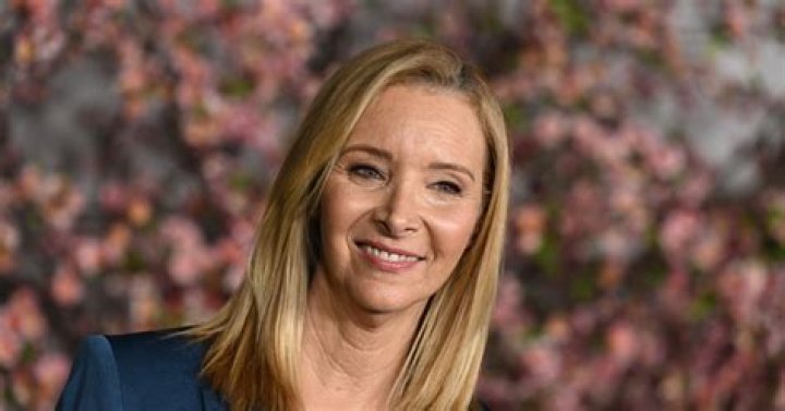How rich is Lisa Kudrow: What is His Net Worth