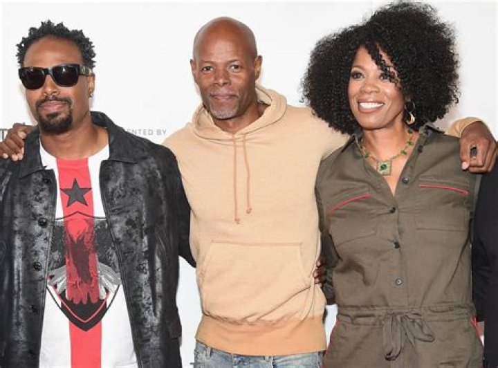 How Rich is Shawn Wayans: What is His Net Worth