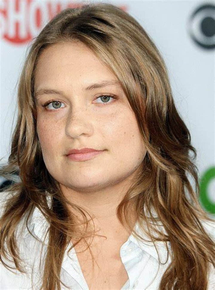 Inside The Life Of actress Merritt Wever from “The Walking Dead”