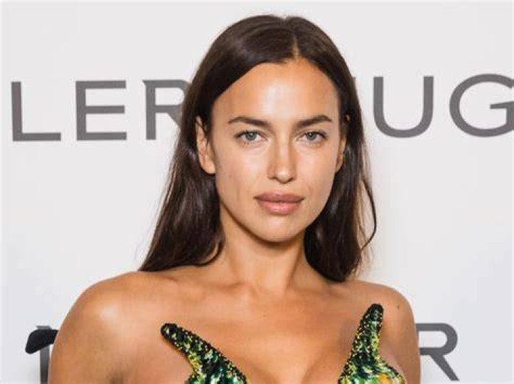 Irina Shayk Age, Bio, Parents, Career, Net worth, Husband