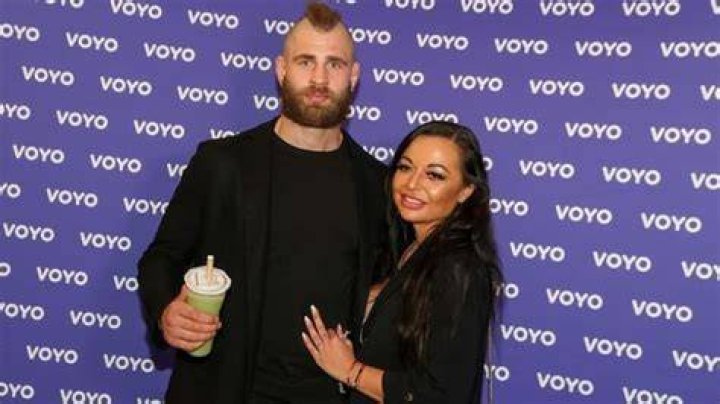 Is Jiri Prochazka Still Dating Kamila?