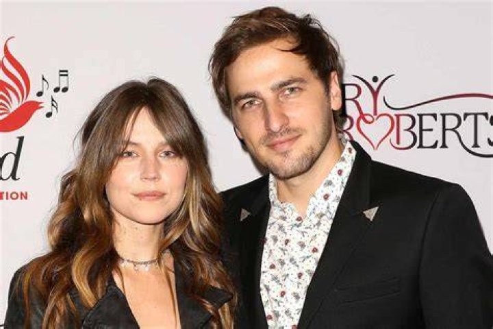 Is Kendall Schmidt Wife Pregnant: Who is Kendall Schmidt?