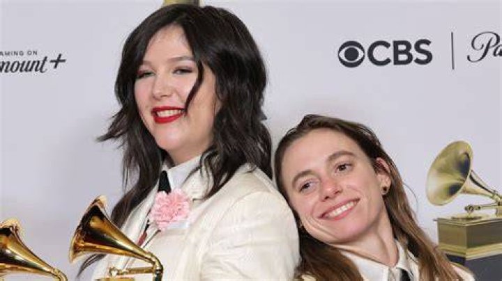 Is Lucy Dacus Dating? Who is Lucy Dacus Dating?