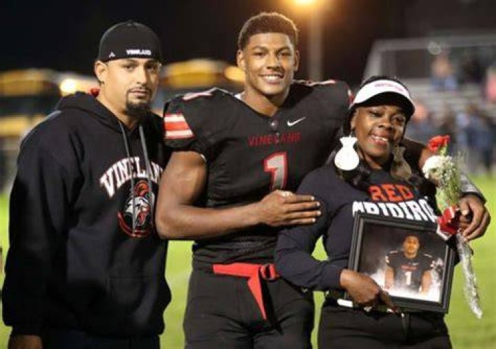 Isiah Pacheco Siblings: Meet Isiah Pacheco’s Siblings