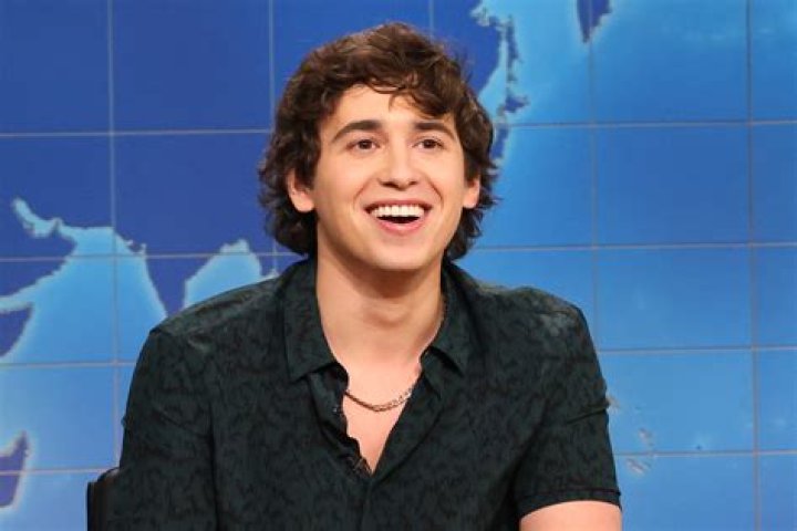Ivan Hernandez Wiki, Bio, Age, Height, Family, Wife, Kids, Movies, Tv Shows, and Net Worth