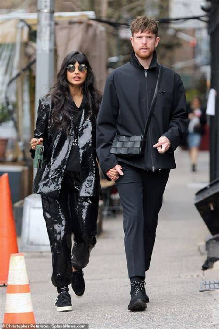 Jameela Jamil Bio, Age, Height, Career, Husband, Children, Net Worth