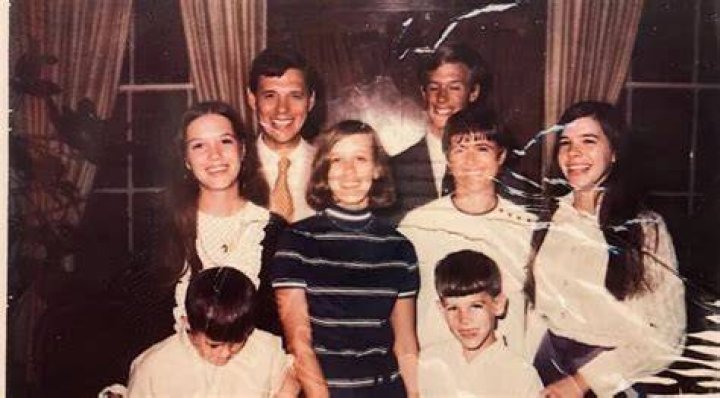 James Arthur Siblings: Meet His 5 Siblings