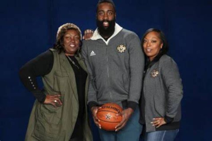 James Harden Siblings; Meet Arnique Jelks And Akili Roberson