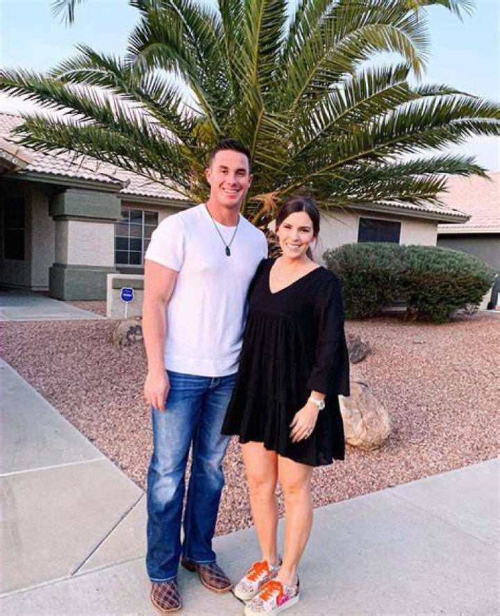 James McCann Wife: Meet Jessica Cox