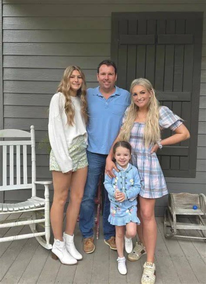 Jamie Lynn Spears Age, Height, Bio, Parents, Husband, Net Worth