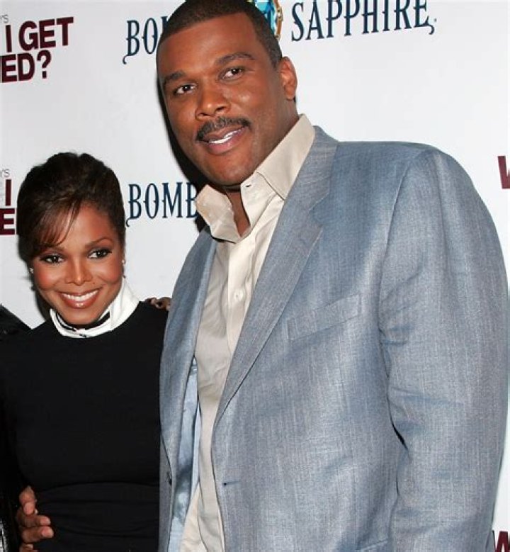 Janet Jackson Bio, Age, Career, Husband, Parents, Net worth