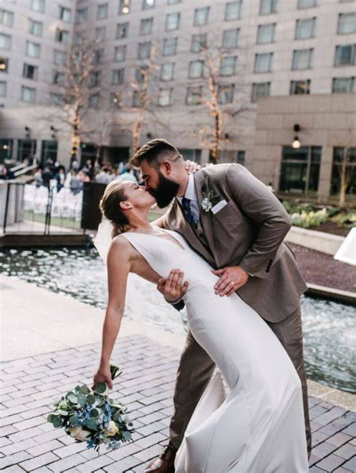 Jason Kelce Wife: Is Jason Kelce Married?