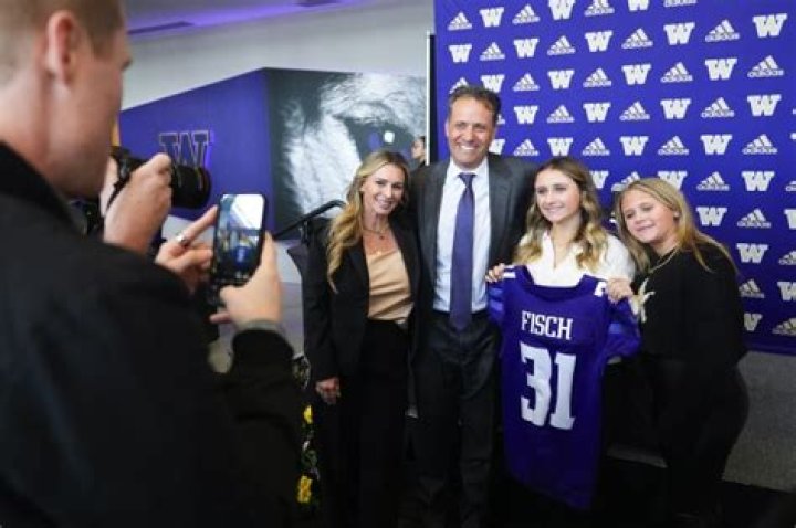 Jedd Fisch Wife: Meet Amber Fisch