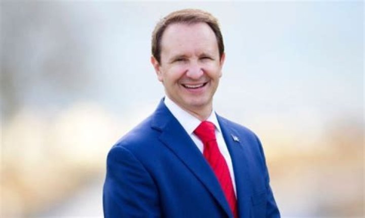 Jeff Landry Bio, Age, Parents, Wife, Children, Net Worth