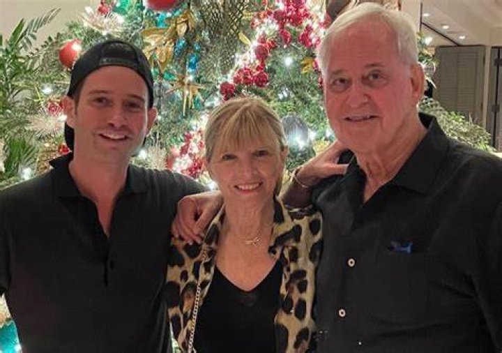 Joan Jett Parents: Meet Dorothy And James Larkin